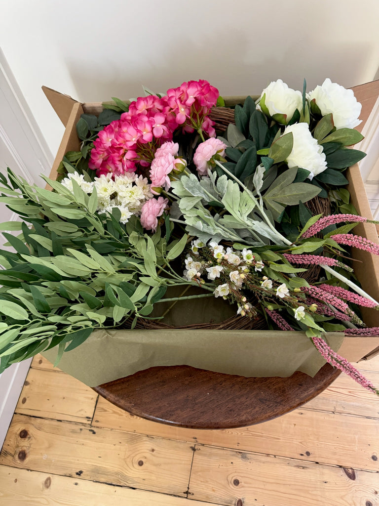 The Penelope Wreath Kit