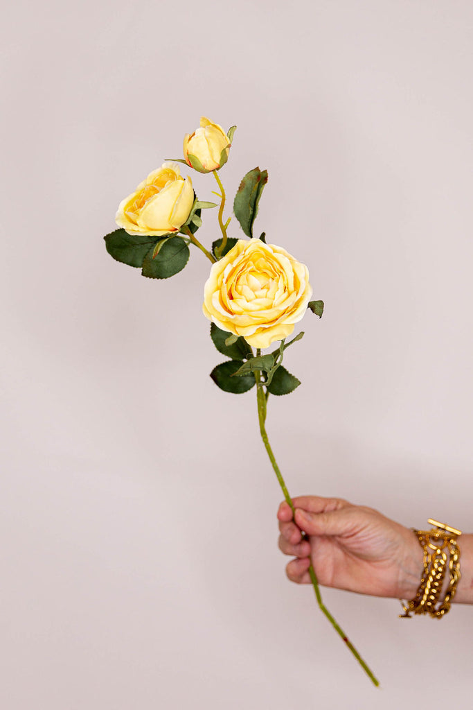 Rose ruffled Yellow spray