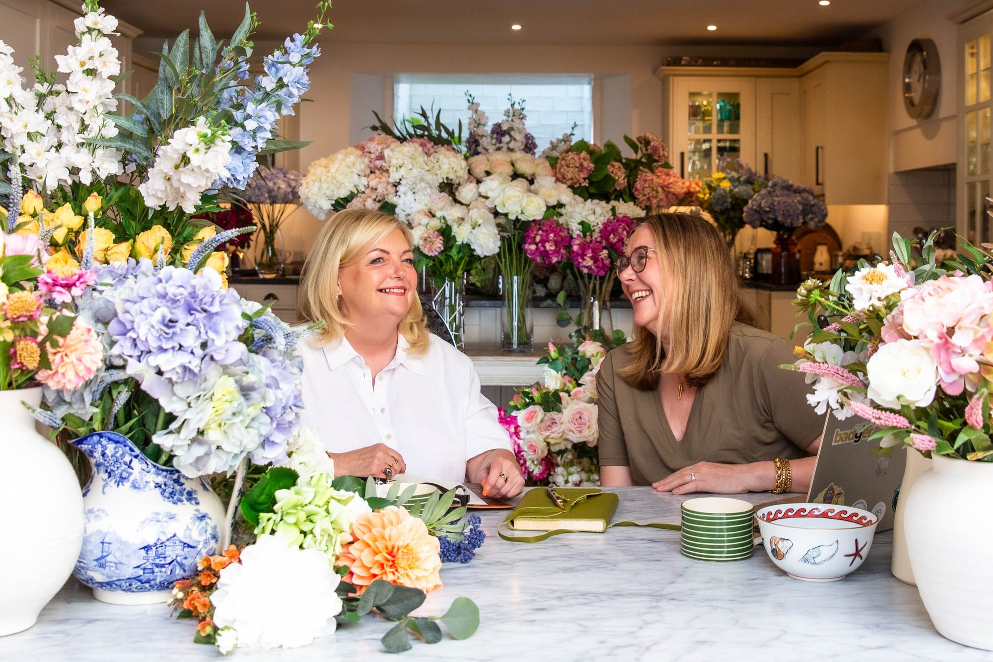 <p>Seasonal floral collections.<br/>Permanent beauty.<br/>Village-in-London style. </p>